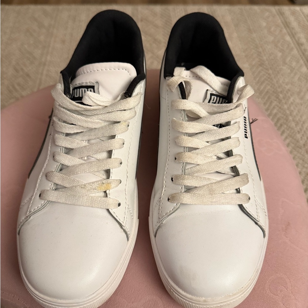 Puma White and Black Sneakers Minimalist Design NO BOX